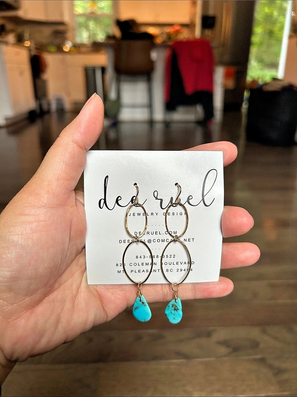 Dee Ruel Turquoise Drop Earrings Like New